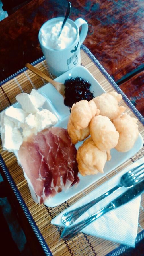 Отели типа «постель и завтрак» Ostroške grede Никшич