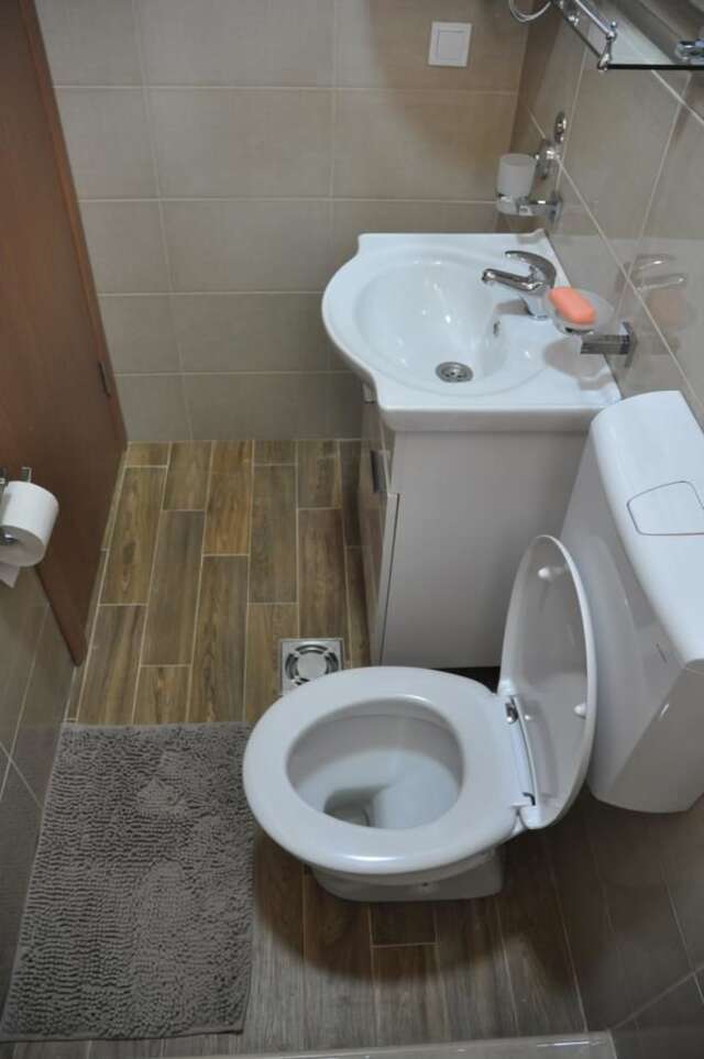 Отели типа «постель и завтрак» Ostroške grede Никшич-35